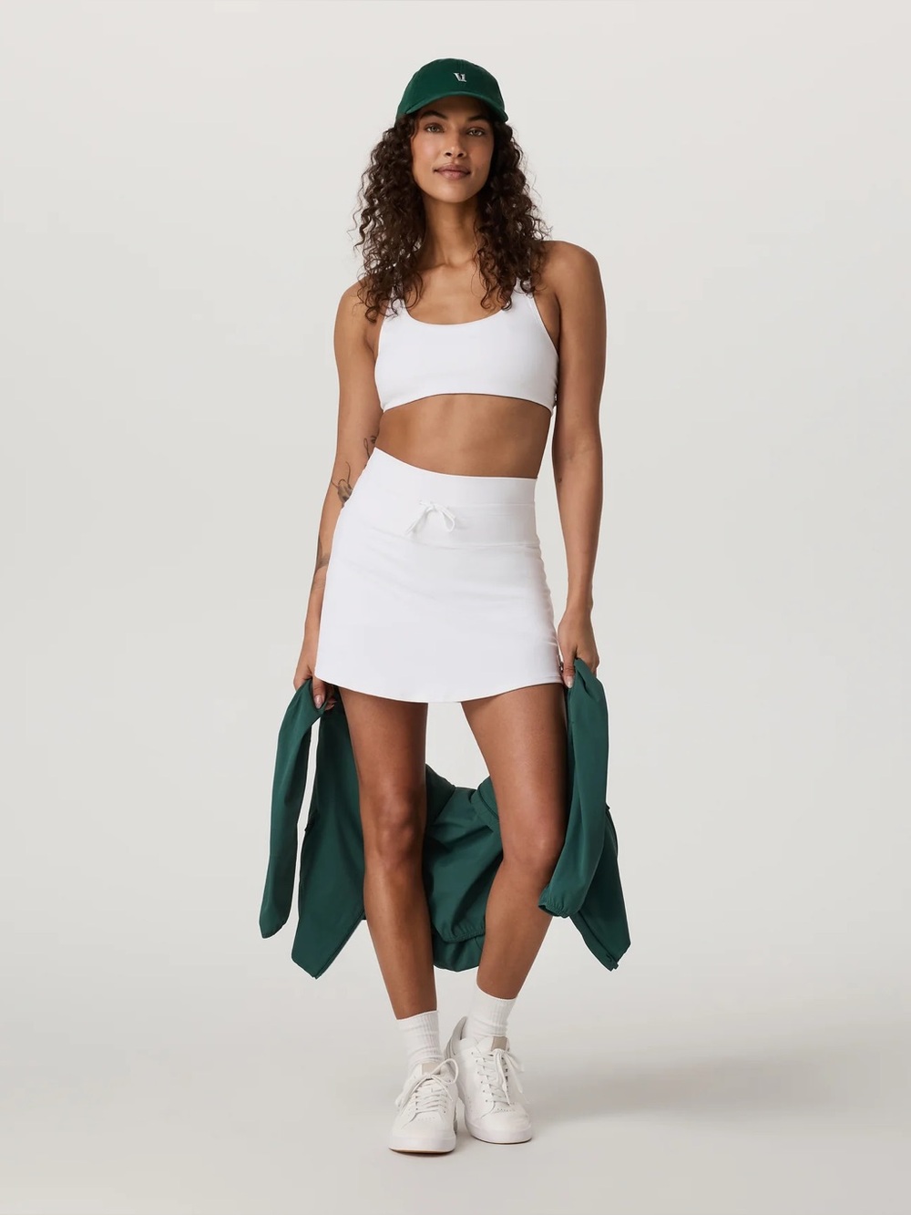 Vuori Size M 14” White Daily Tennis Skort - Picture 2 of 10